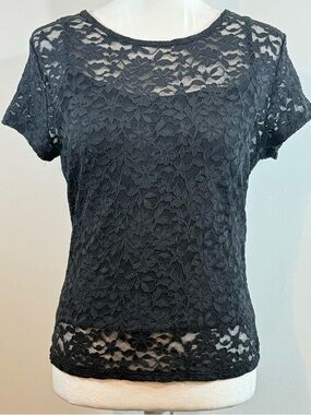 Hollister Black Lace Short Sleeve Sheer Top Floral Lace Size Large